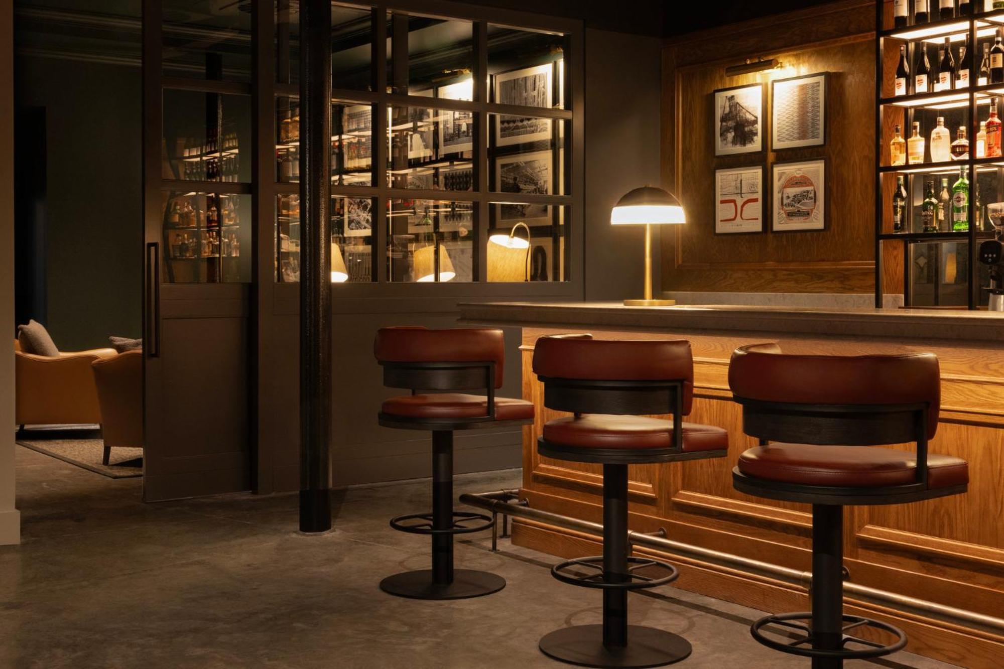 Indigo - By Ihg Dundee